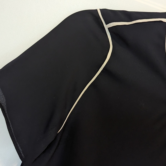 Banana Republic navy blue blouse XXSP - Picture 4 of 6